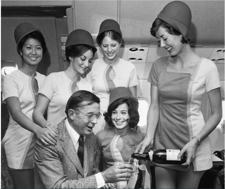 60 Vintage Pictures of Lovely Pacific Southwest Airlines Flight Attendants From the 1960s and 1970s _ nan
